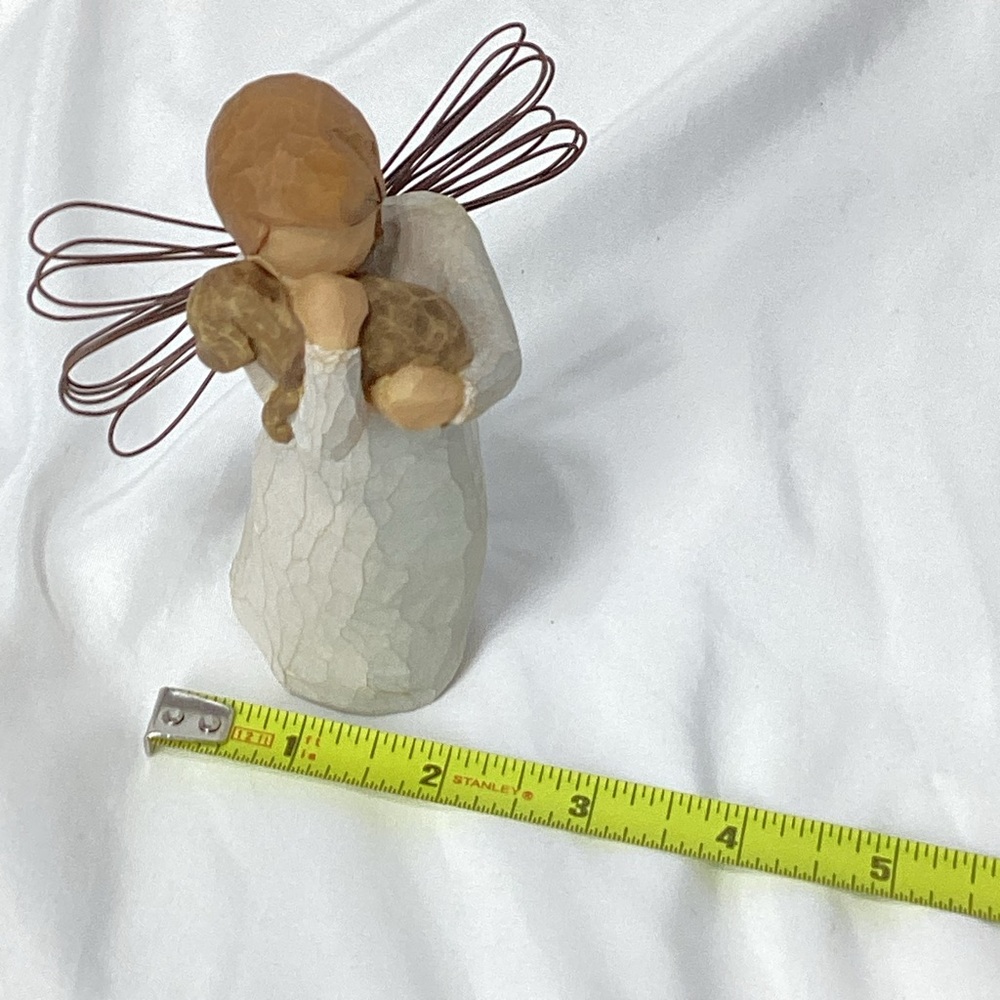 Willow Tree Angel Of Friendship Figurine 2009 Demdaco Angel Holding a Puppy - Picture 9 of 9